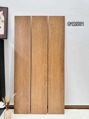 주문 발코니 및 식당용 브라운 미끄럼 방지 200x1200mm 실내 자기질 바닥 타일 온라인 제품