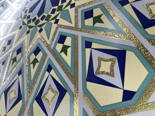 주문 60x60cm 꽃 금 컬러 층은 프로젝트 건물을 위해 화려한 글레이즈가 발라진 표면을 타일로 덮습니다 온라인 제품