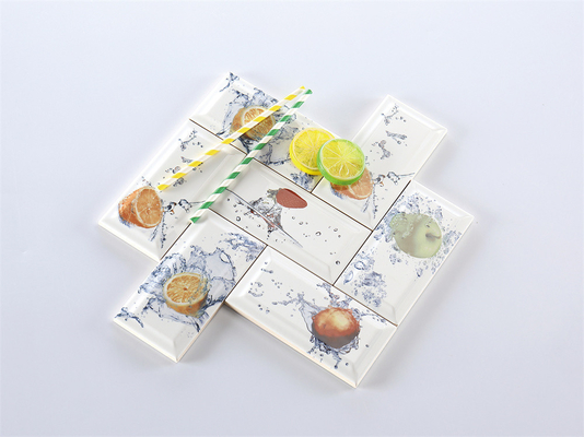 흰색 75x152mm 내부 세라믹 벽 빵 타일 부엌 및 거실