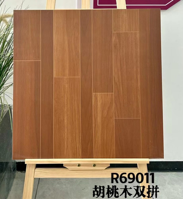 600x600mm 안티 슬라이드 등급 AAA 레트로 목재 세라믹 타일 식당 갈색